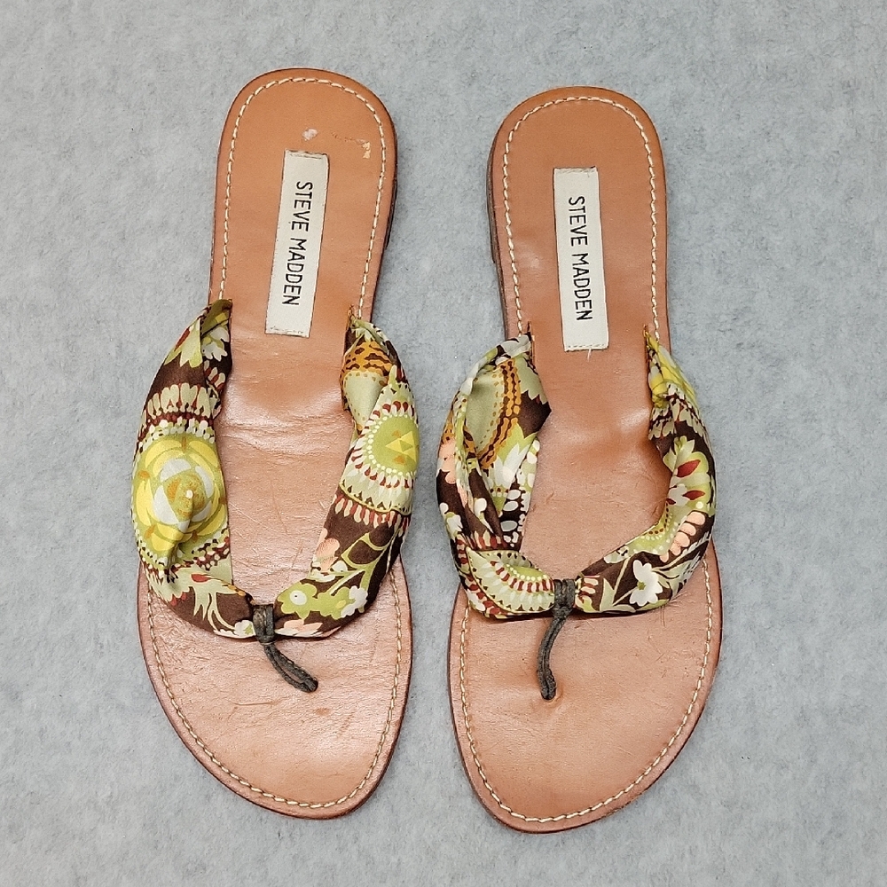 Steve Madden Women's Size 9 Leather/Satin Upper Flat Sandals